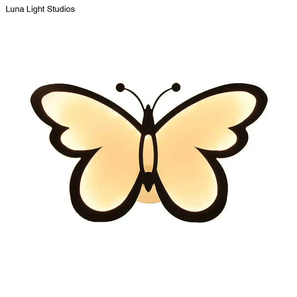 Chic Butterfly Flush Mount Light - Ideal for Girls' Bedroom