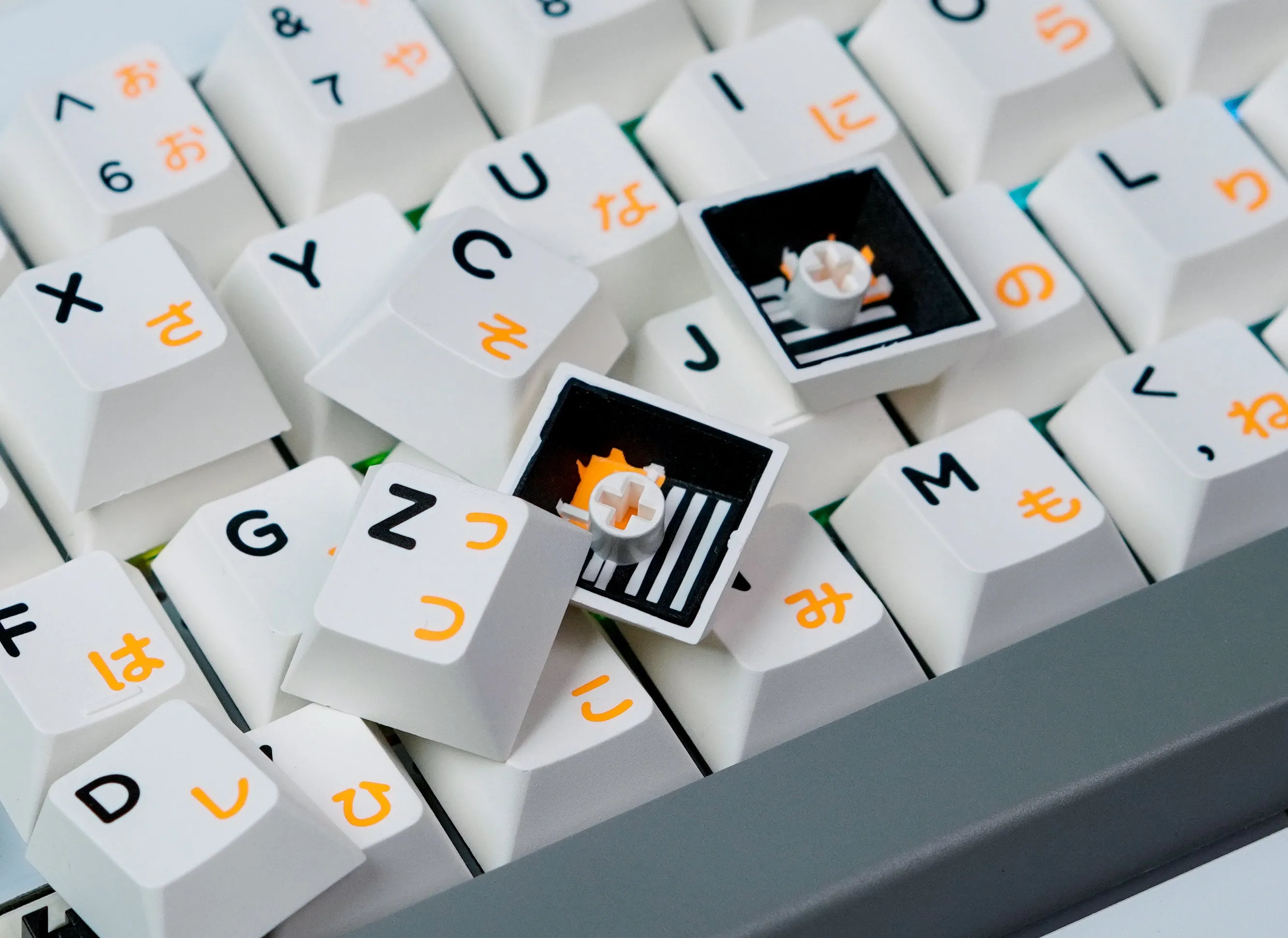 [CLOSED][GB] Heavy Shell Pare65 Mechanical Keyboard kit Bluetooth