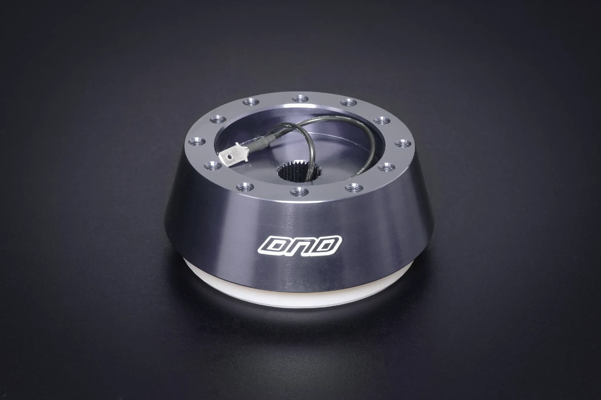 DND Low Profile Hub Kit Toyota Camry (87-90) Celica (82-93) Various Color