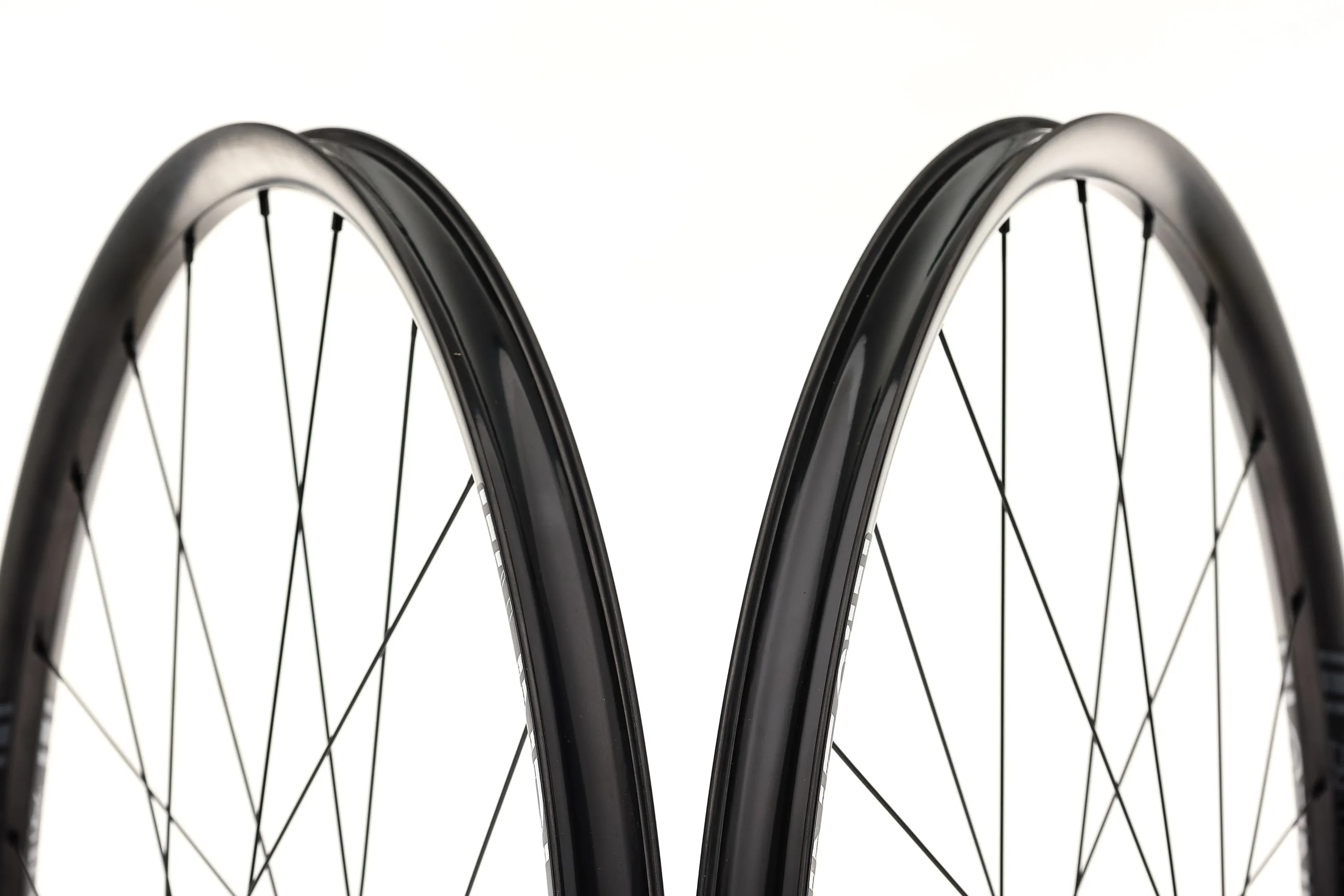 Industry Nine 1/1 Ultralight Carbon Gravel Tubeless 700c Wheelset - SRAM XDr
