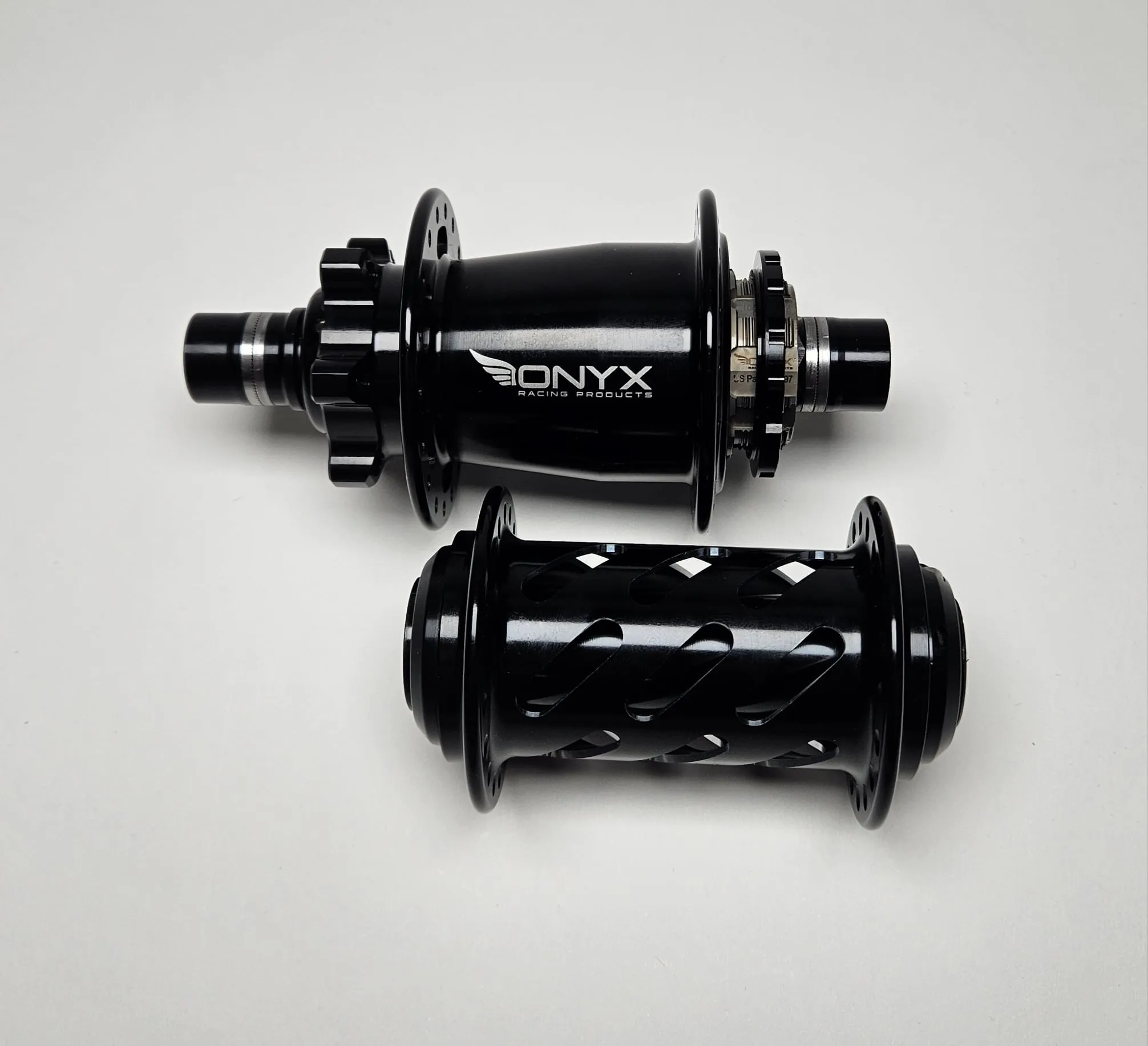 Onyx Pro Hub Set- Disc Ready