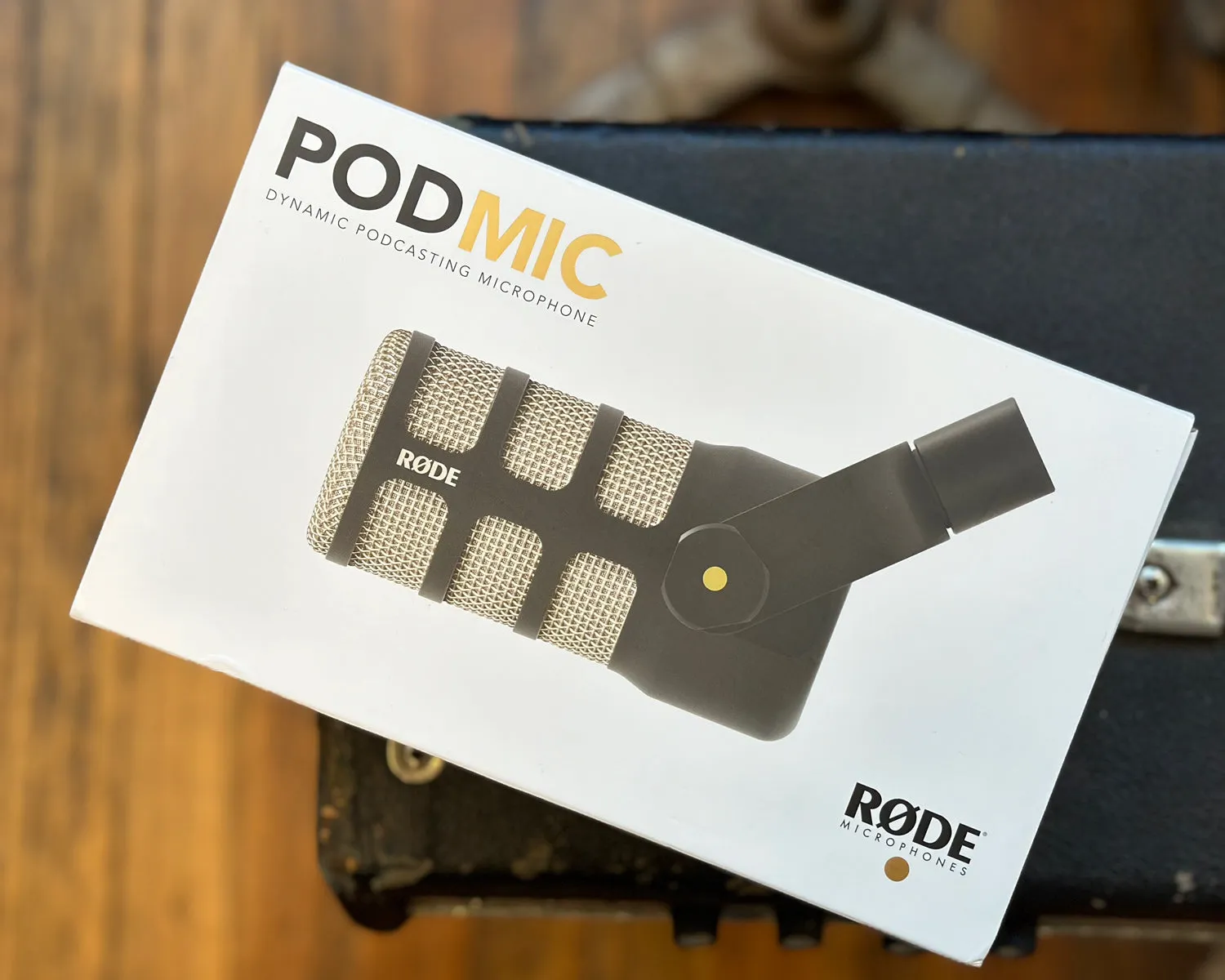 RØDE PodMic Dynamic Broadcast Microphone