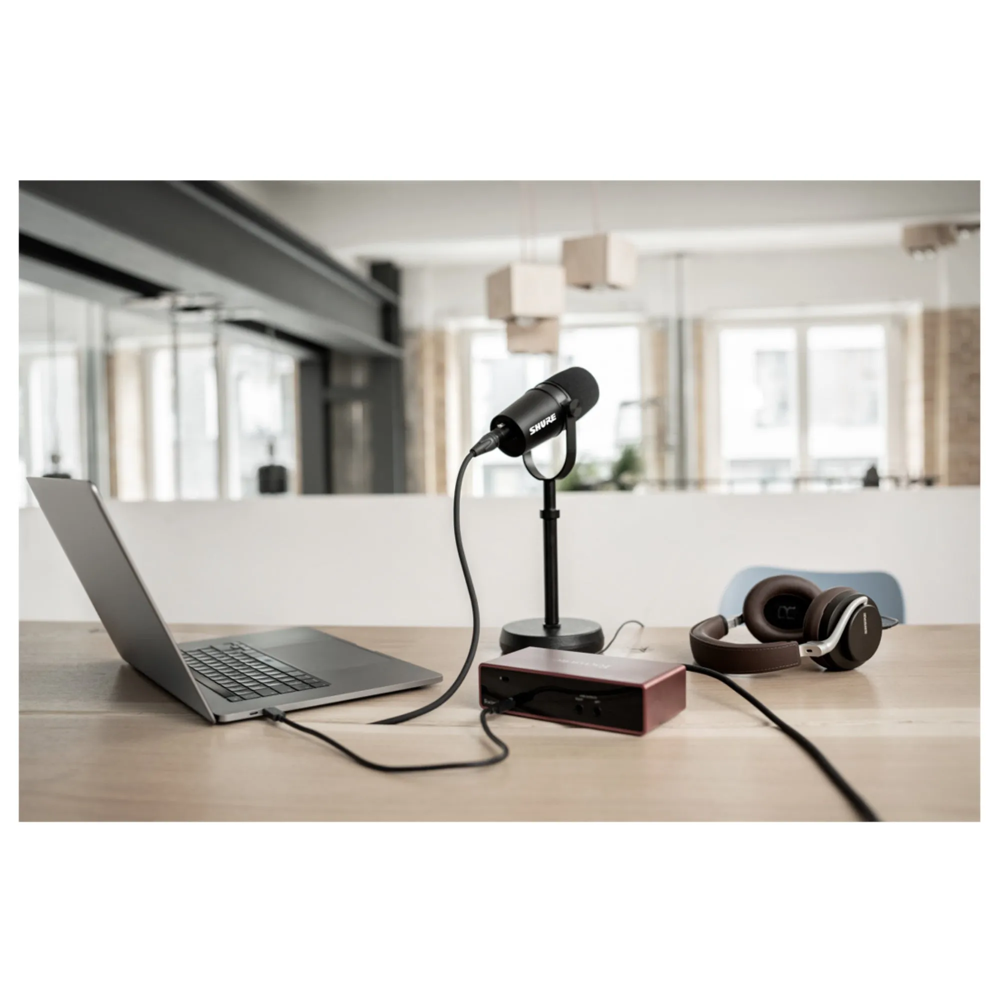 Shure MV7X Dynamic Broadcast Podcast Microphone