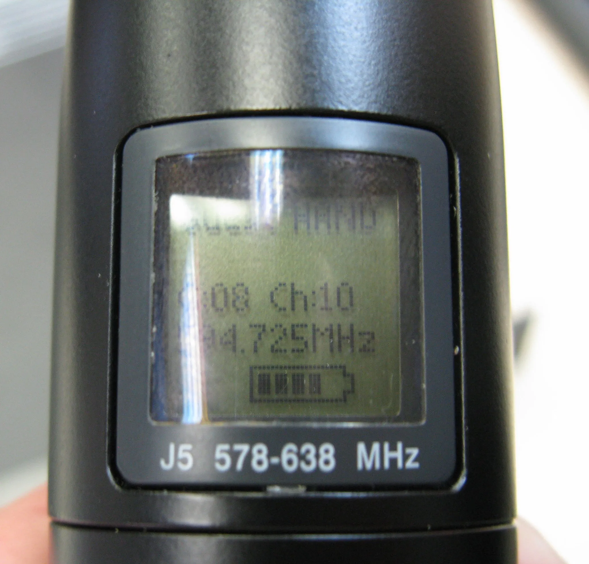 Shure UR4D  & UR2 SM58 Wireless Mic Set