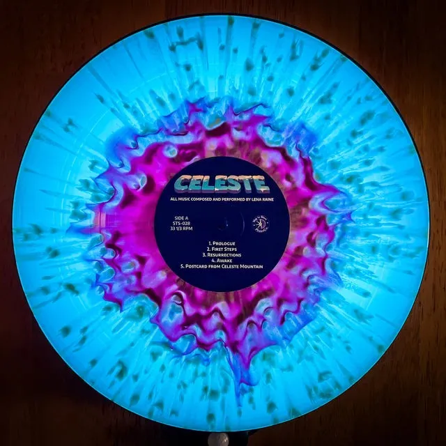 Vylumi w/Stand (Illuminate Your Vinyl Collection With Vylumi)